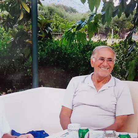 Hostal Manolis Vathys Vathis