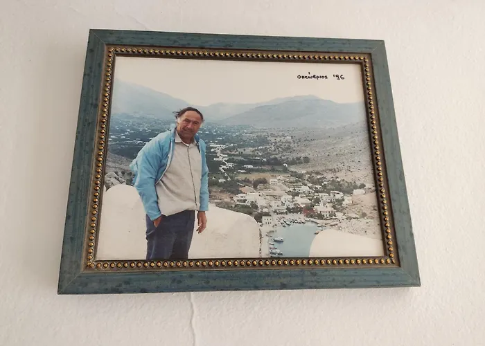 Manolis Vathys Hostel Vathis