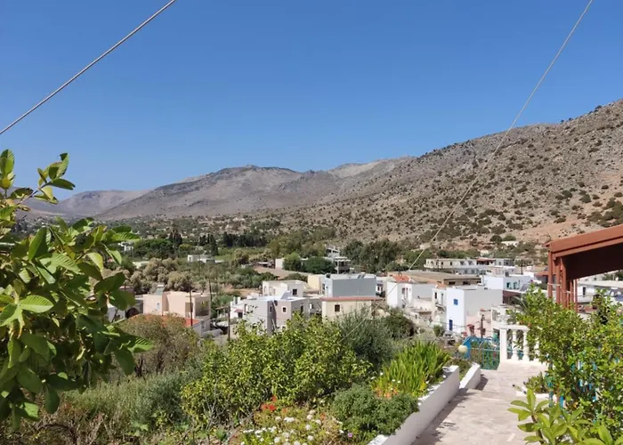 Manolis Vathys * Vathis